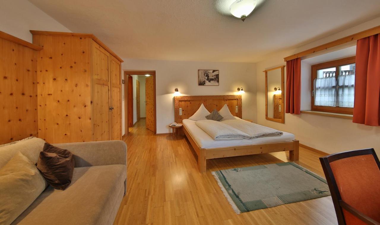 Hotel Pension Geiger Serfaus Exterior foto
